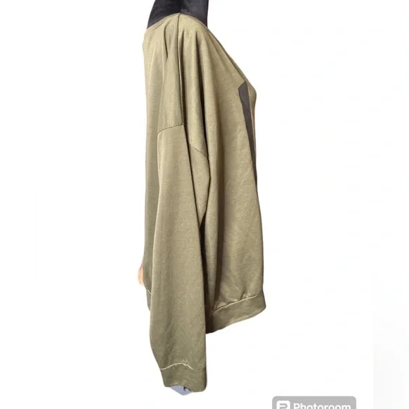 “Love” Army Green Sweatshirt - Picture 2 of 7